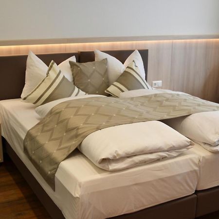 Hotel-Gasthof Weisses Ross شفايغ بآي نورنبيرغ المظهر الخارجي الصورة