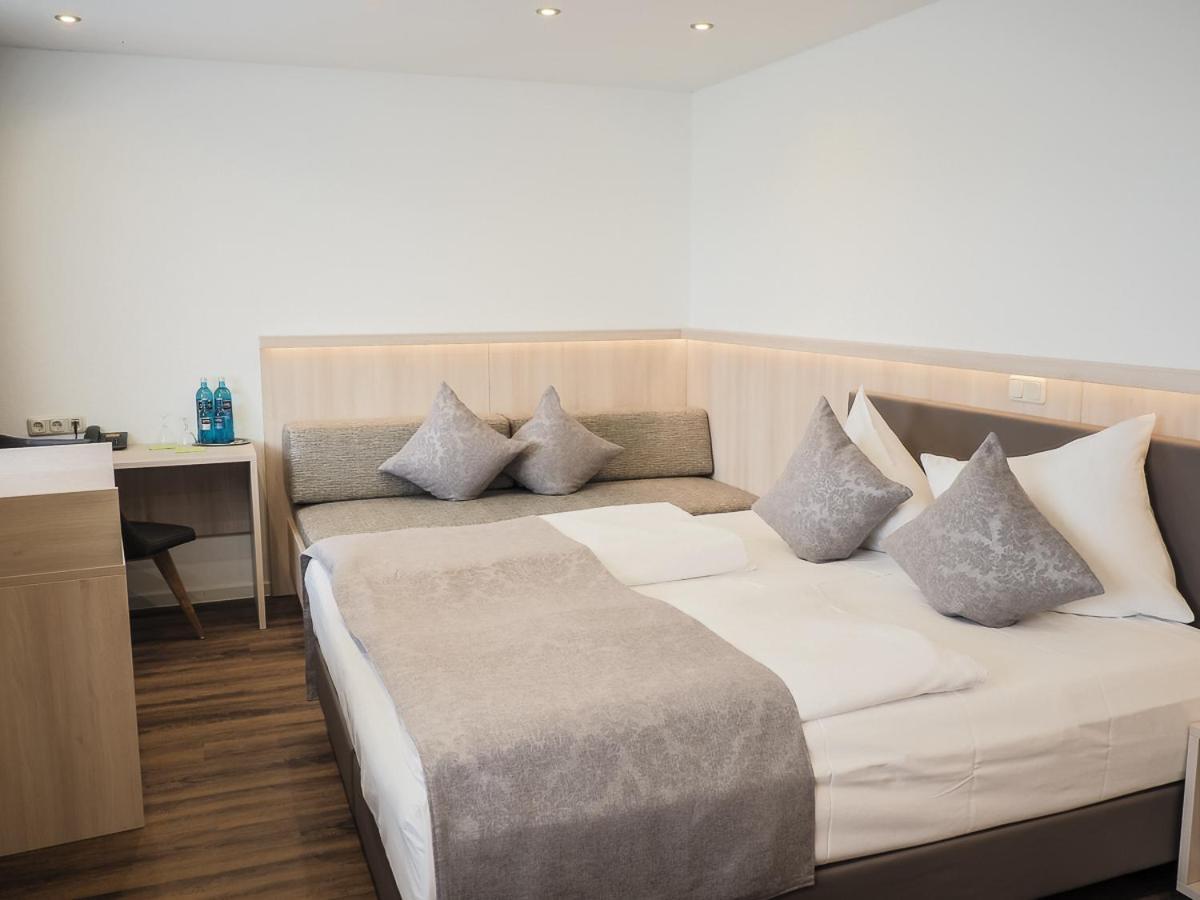Hotel-Gasthof Weisses Ross شفايغ بآي نورنبيرغ المظهر الخارجي الصورة