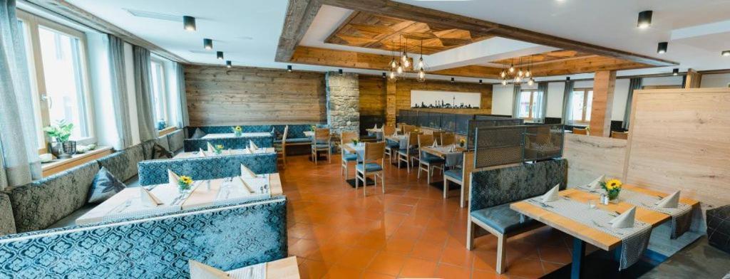 Hotel-Gasthof Weisses Ross شفايغ بآي نورنبيرغ المظهر الخارجي الصورة
